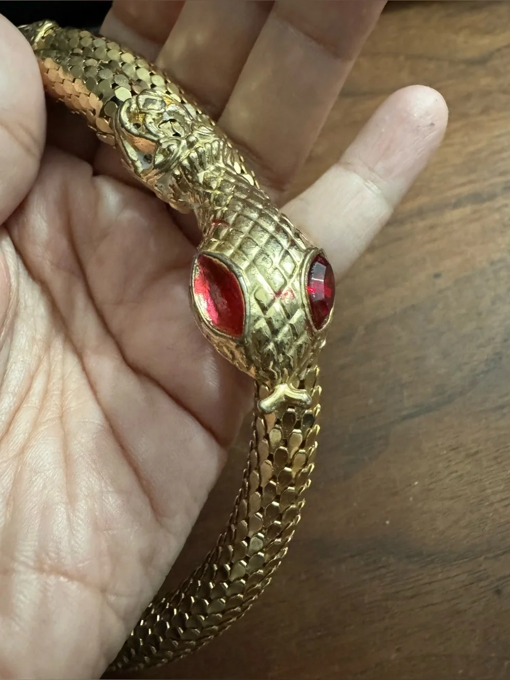 Vintage DL Auld Goldtoned Metal Mesh Adjustable Snake Choker Necklace *READ*
